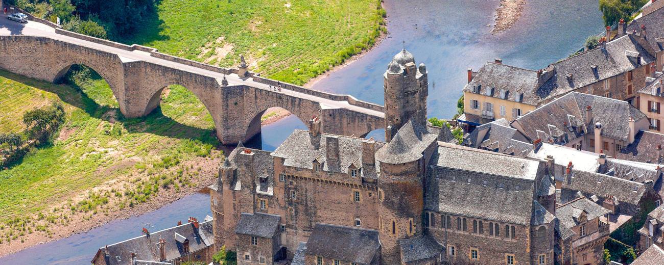Estaing © C. Bousquet - CD12