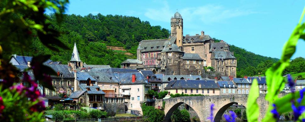Pueblo de Estaing, Aveyron © C. Bousquet - CD12