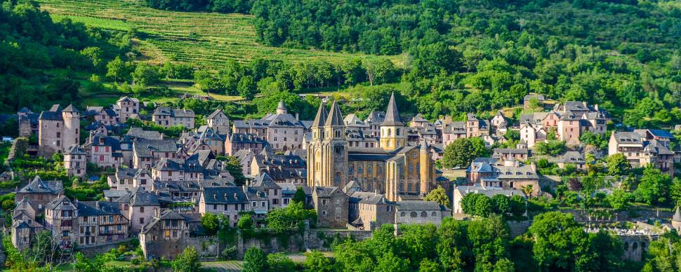 Conques depuis le belvedère du Bancarel © M. Hennessy - Tourisme Aveyron