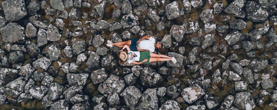 Coulée de lave de Roquelaure près de Saint-Côme d'Olt  ©Max Coquard-Bestjobers