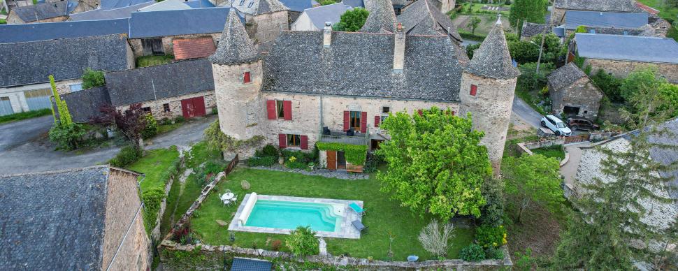 Chambre d'hôte au Château de Cadars ©Julien Audigier - Aveyron Attractivité Tourisme