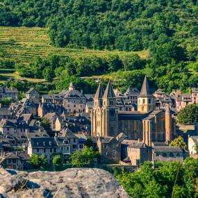 Vue sur Conques, Plus Beau Village de France