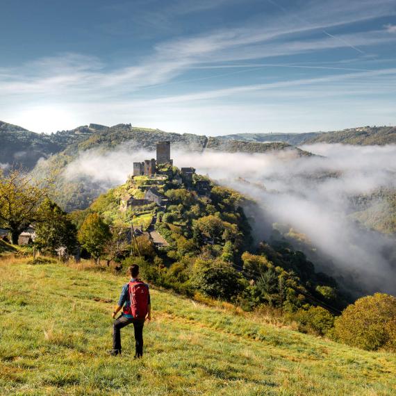 Château de Valon © B. Colomb - Lozère Sauvage - Aveyron Attractivité Tourisme