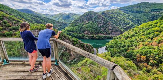 Belvédère Roc de Saint-Jean, Ayssènes © Julien Audigier – Aveyron Attractivité Tourisme