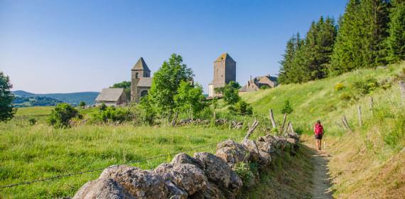 Chemin de Saint-Jacques de Compostelle, Aubrac ©M. Hennessy - Tourisme Aveyron
