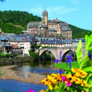 Estaing Plus Beaux Villages de France ©C. Bousquet