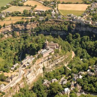 Bozouls vue aérienne © Mairie de Bozouls