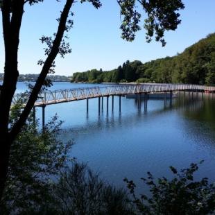 Passerelle du lac de Villefranche-de-Panat