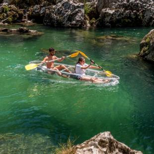 Canoë transparent sur le Tarn ©OT Millau Grands Causses