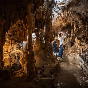 Visite de la Grotte de Foissac ©G. Alric - Aveyron Attractivité Tourisme
