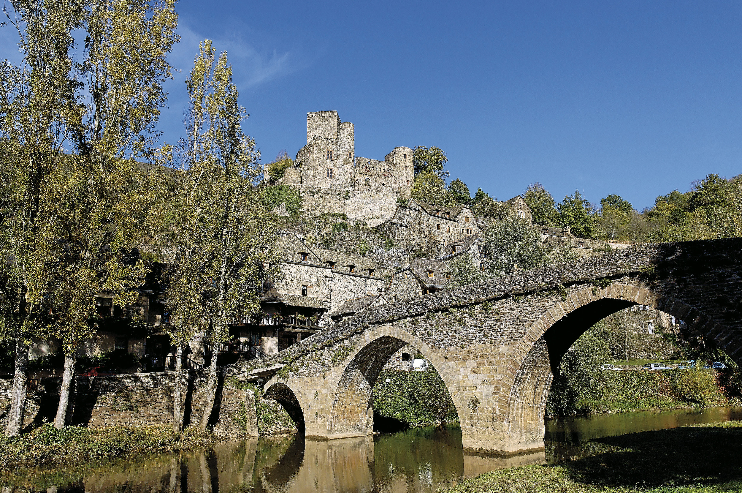 Résultat de recherche d'images pour "belcastel"