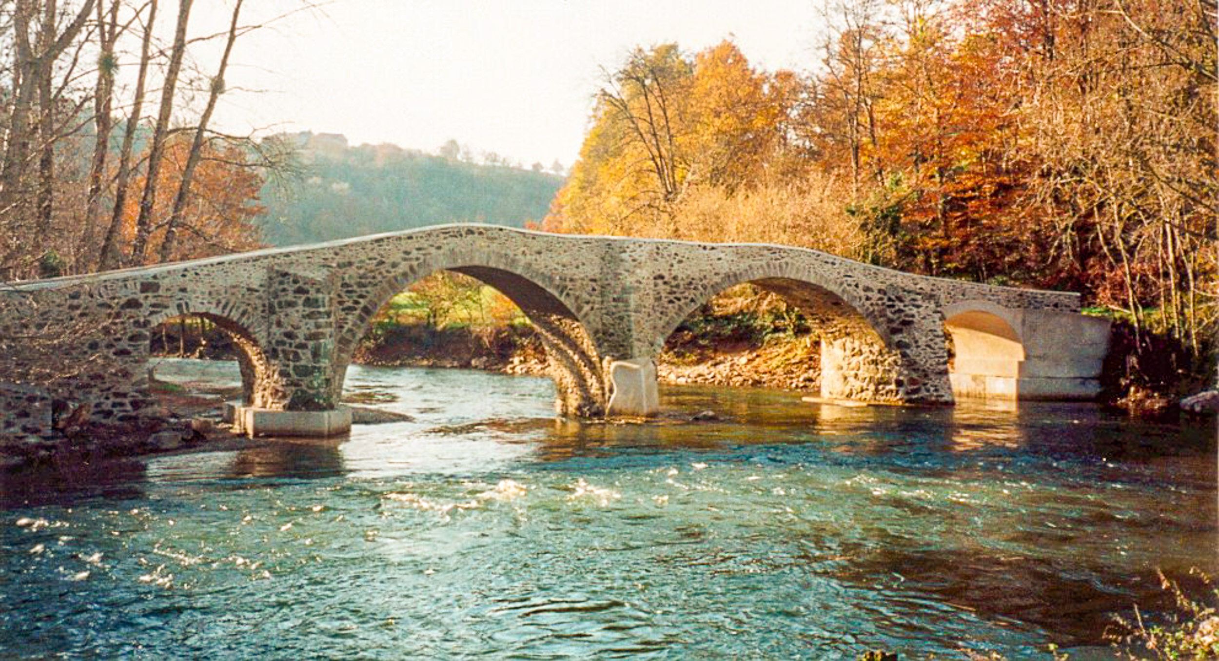 Pont du cambon ©OT Montbazens