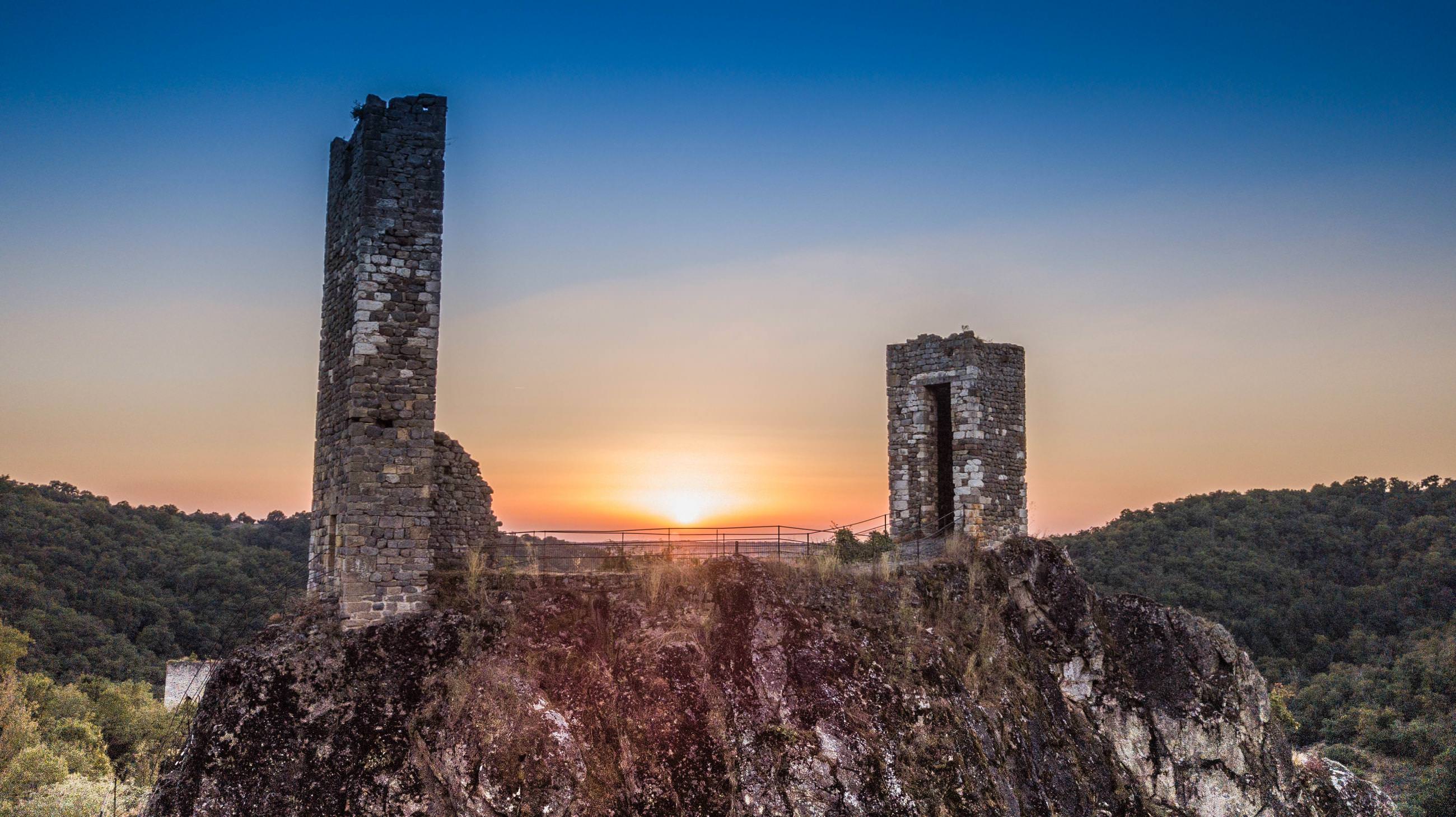 Rocher de Peyrusse-le-Roc ©M.Fresnay
